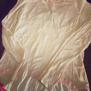 Lululemon long sleeve workout top